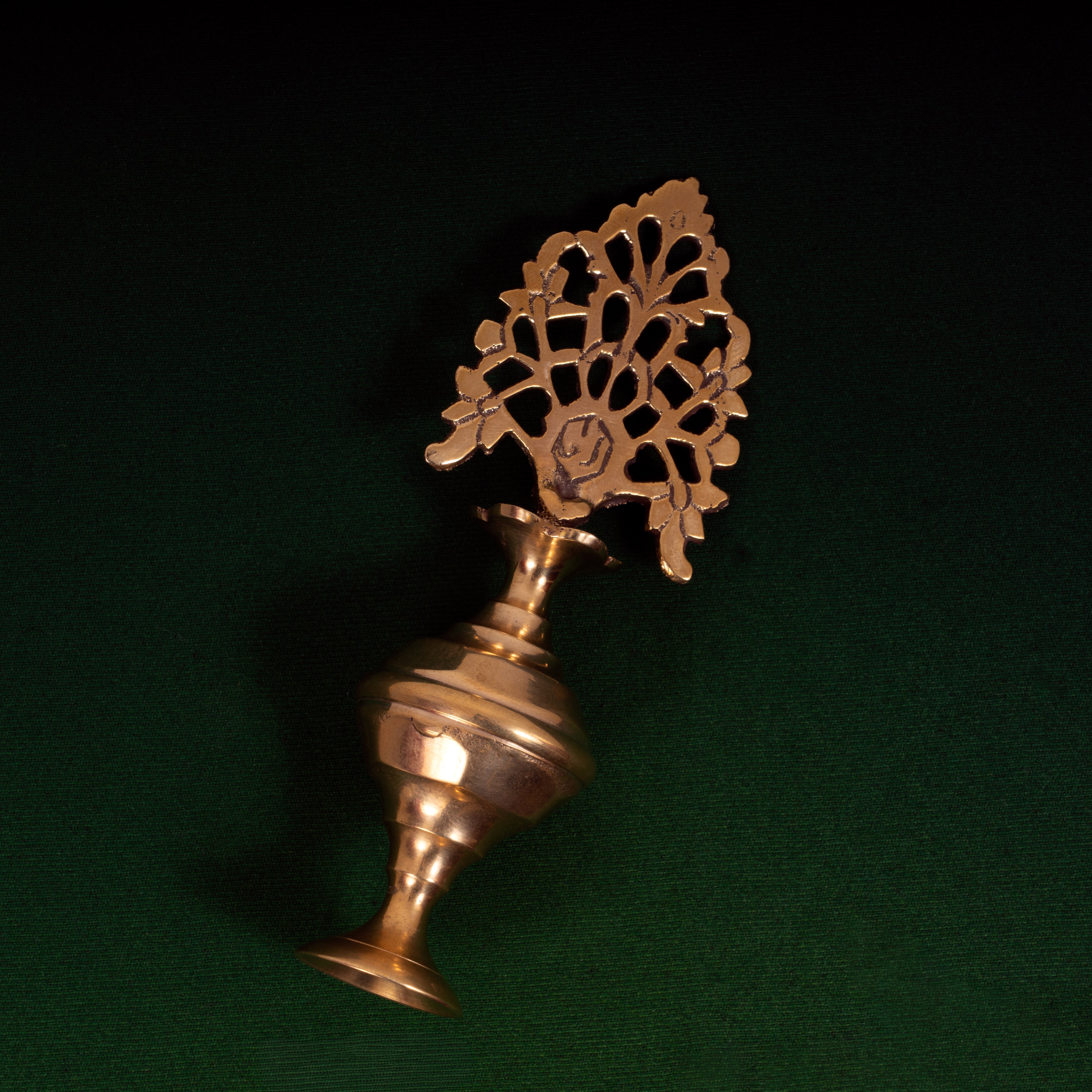 Classical Surmedani | Kohl Container with surma powder